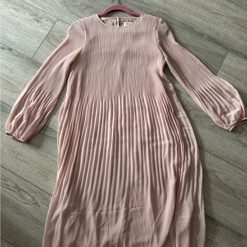 Aritzia Wilfred Daydreamer Midi Dress